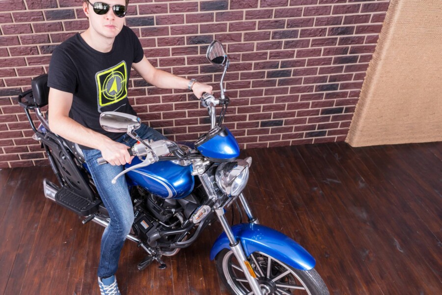 Jaki motor do 125 cm sprawdzi się na co dzień?