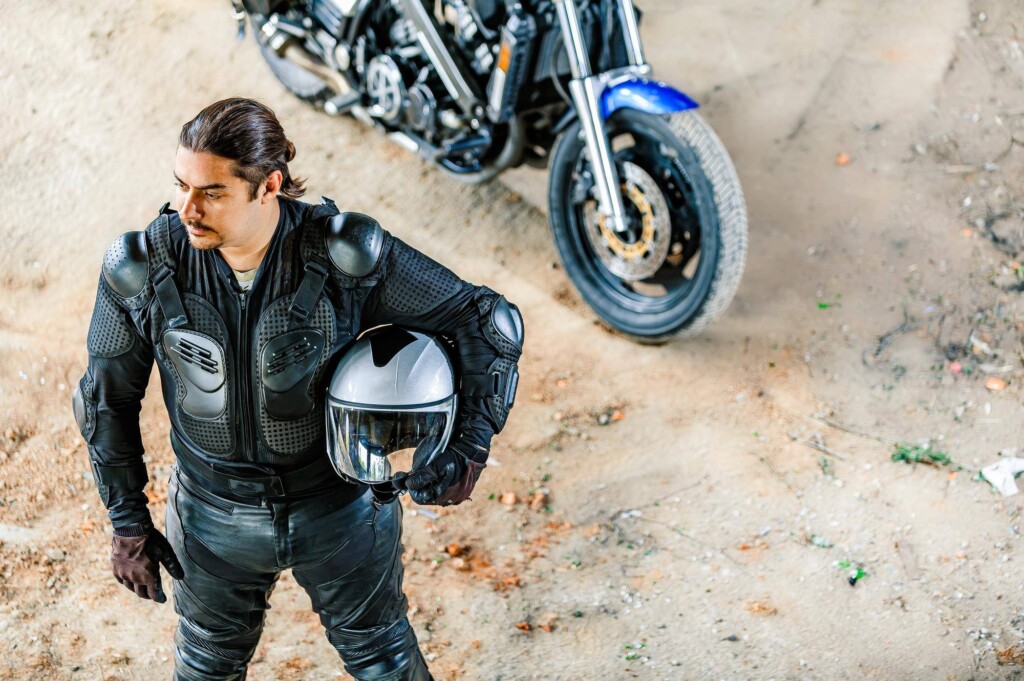 Jaki kombinezon motocyklowy 2026 wybrać na codzienną jazdę?