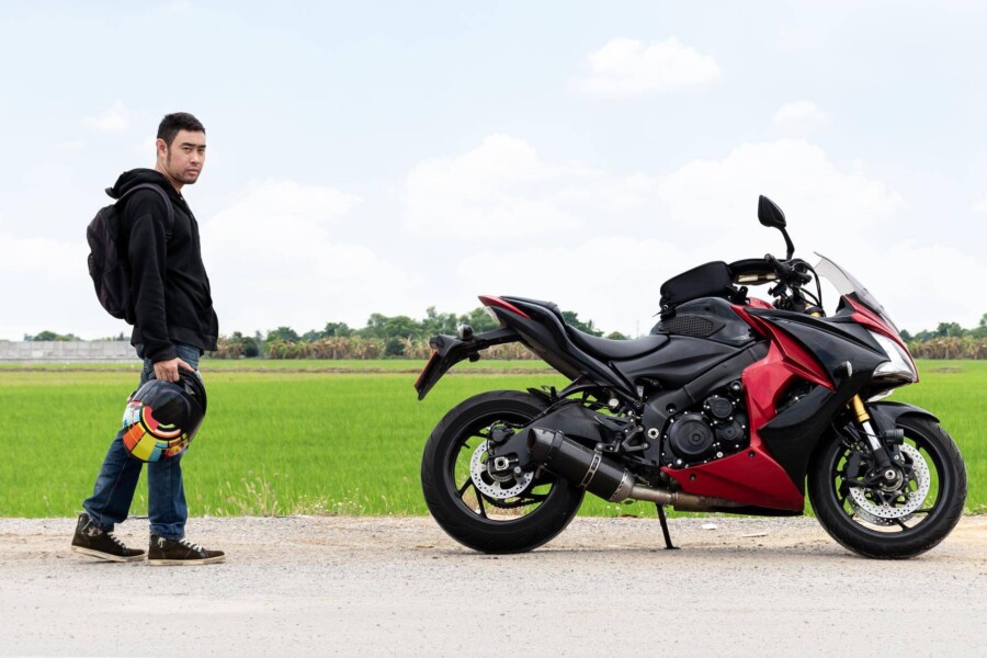 Jaki motor 125 dla wysokiej osoby sprawdzi się na codzienne dojazdy?