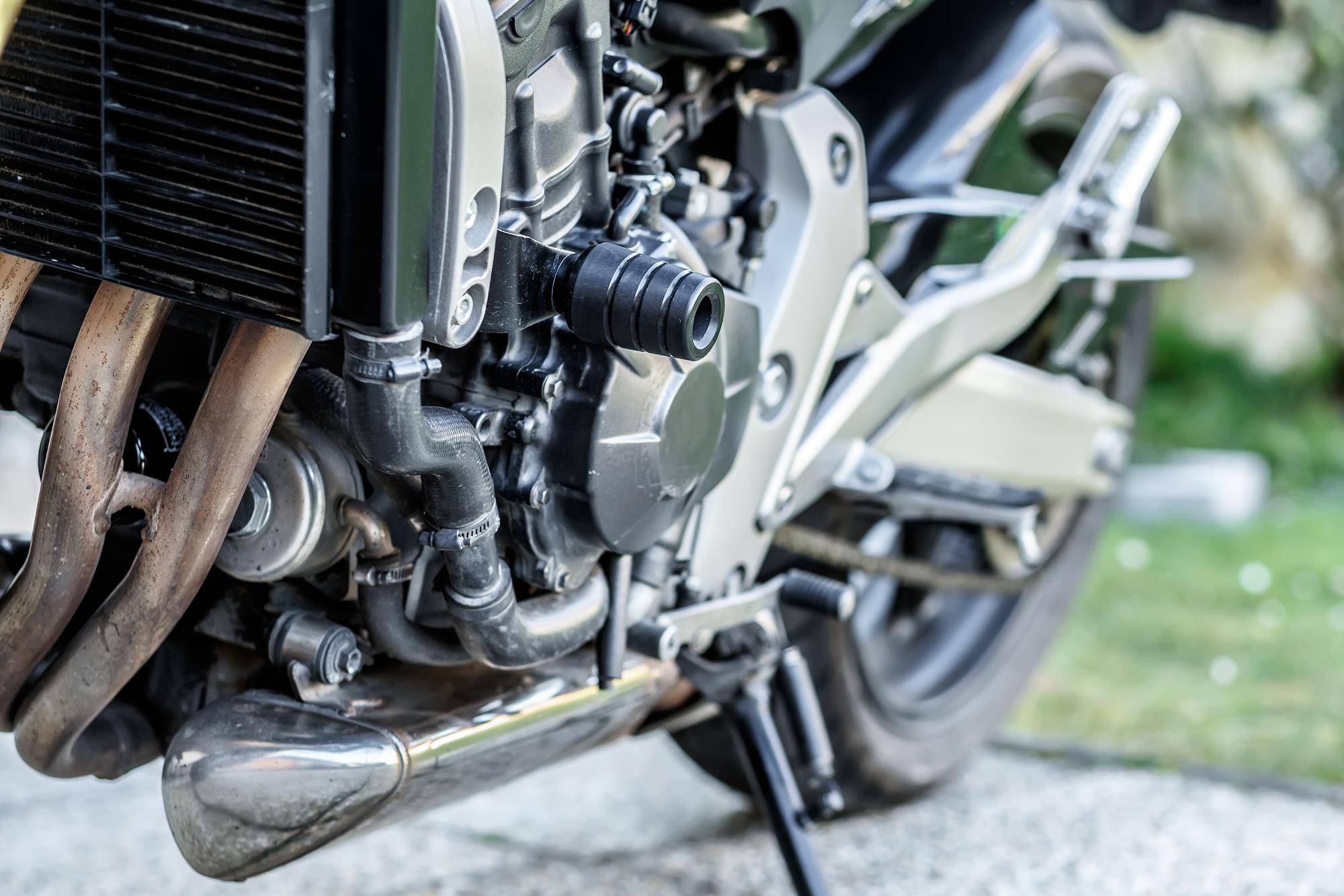 Jaki motor do 125 cm3 wybrać na początek przygody z jednośladami?
